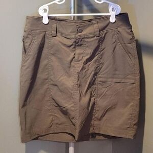 Duluth Trading Co Dry On The Fly Cargo Skort